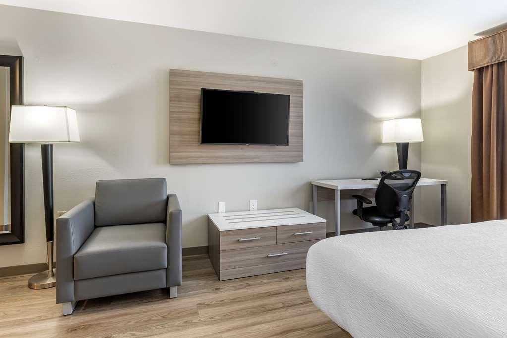 Best Western Plus Vineyard Inn Лівермор Номер фото